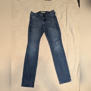 Women's Athleta Sculptek Blue Jeans Size 6